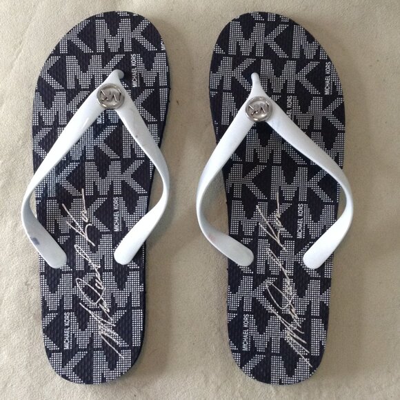 NWOT Michael Kors Black/White Flip Flops; 11, Logo with Silver accents; Beach - Picture 1 of 5